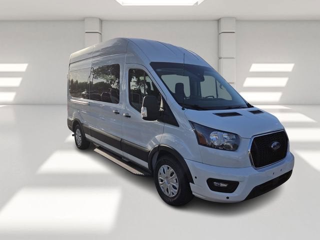 2024 Ford Transit Passenger Wagon XL