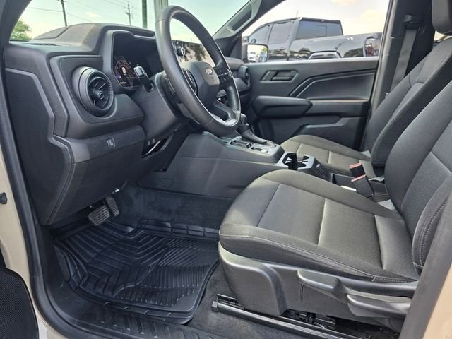 2023 Chevrolet Colorado WT