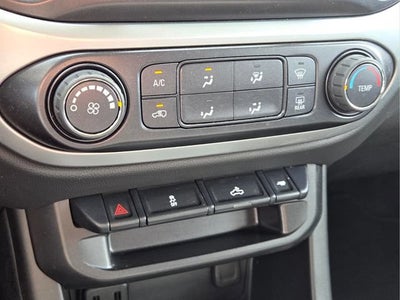 2022 Chevrolet Colorado 2WD LT