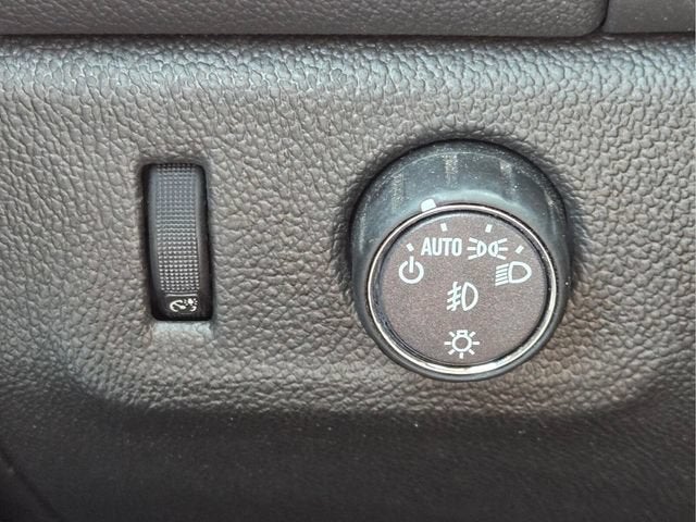 2022 Chevrolet Colorado 2WD LT
