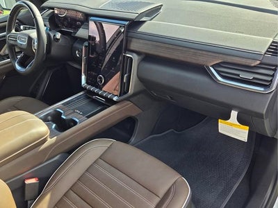 2027 GMC Acadia Denali Ultimate