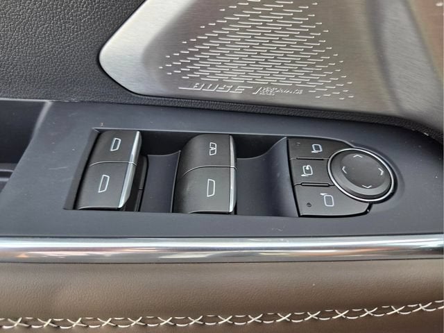 2027 GMC Acadia Denali Ultimate