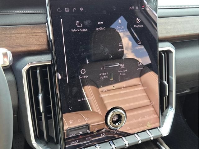 2027 GMC Acadia Denali Ultimate