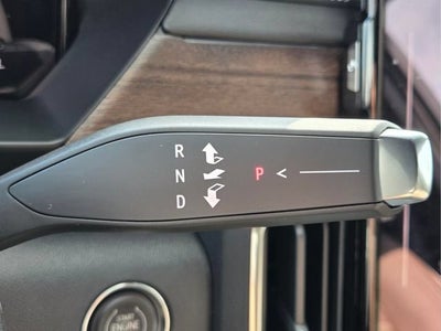 2027 GMC Acadia Denali Ultimate