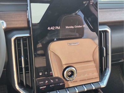2027 GMC Acadia Denali Ultimate