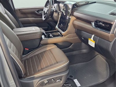 2027 GMC Yukon Denali Ultimate