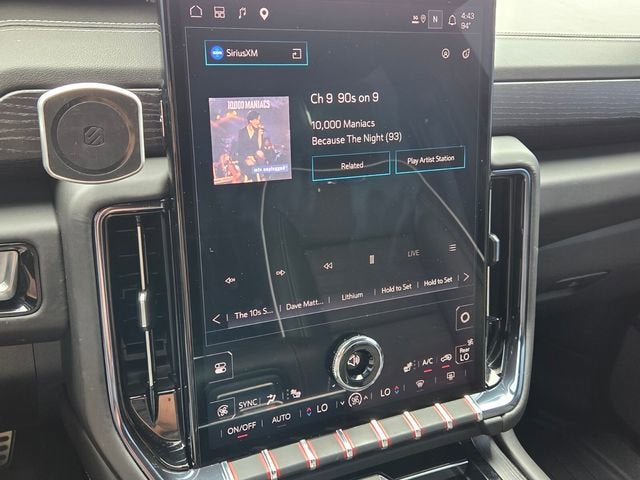 2025 GMC Yukon AT4 Ultimate