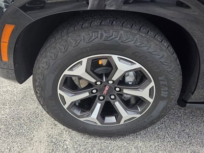 2025 GMC Yukon AT4 Ultimate