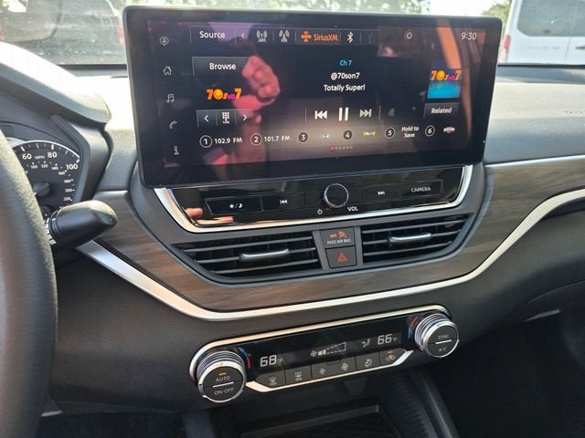 2025 Nissan Altima SV