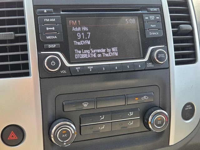 2015 Nissan Frontier SV