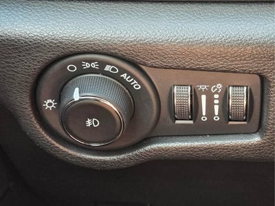 2024 Chrysler Pacifica Hybrid S Appearance Pkg