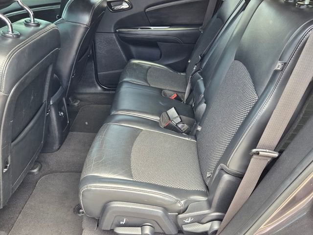 2020 Dodge Journey Crossroad