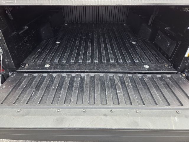 2023 Toyota Tacoma 2WD SR5
