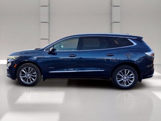 2022 Buick Enclave Avenir