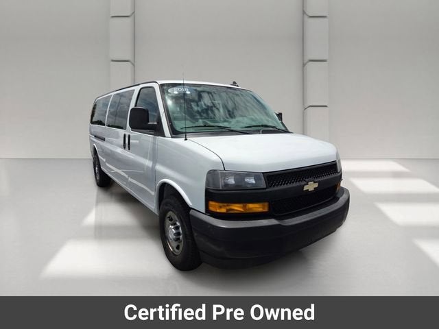 2018 Chevrolet Express Passenger 3500 LS