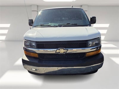 2017 Chevrolet Express Passenger 3500 LT