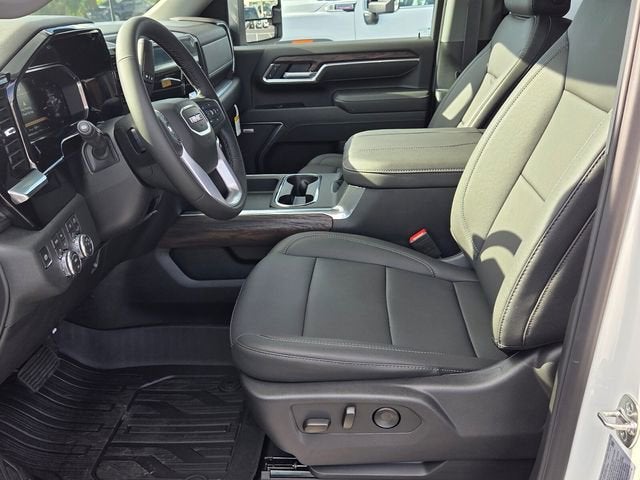 2026 GMC Sierra 3500 HD SLT