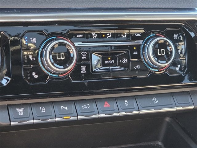 2025 GMC Sierra 3500 HD Denali