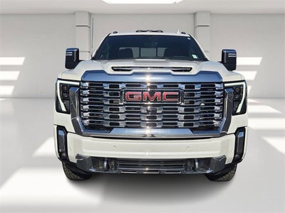 2025 GMC Sierra 3500 HD Denali