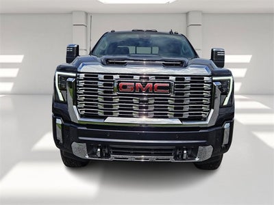 2025 GMC Sierra 3500 HD Denali