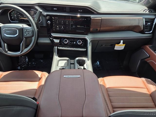 2026 GMC Sierra 3500 HD Denali Ultimate DRW