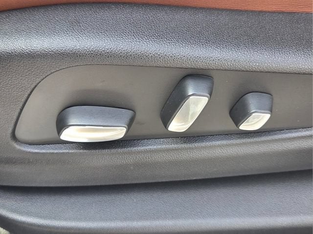 2023 Cadillac XT5 FWD Premium Luxury