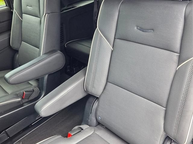 2025 Cadillac Escalade ESV Premium Luxury