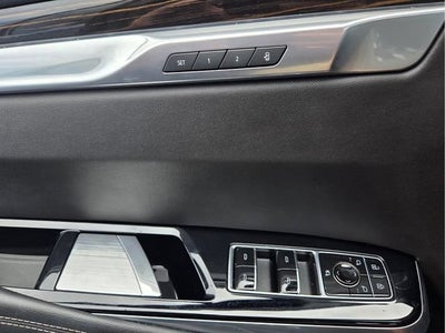 2025 Cadillac Escalade ESV Premium Luxury
