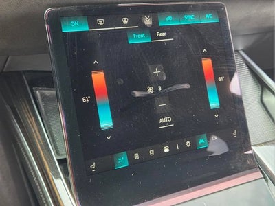 2025 Cadillac Escalade ESV Premium Luxury