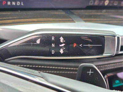 2025 Cadillac Escalade ESV Premium Luxury
