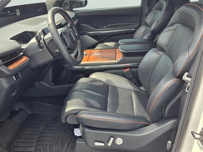 2025 Lincoln Navigator L Black Label