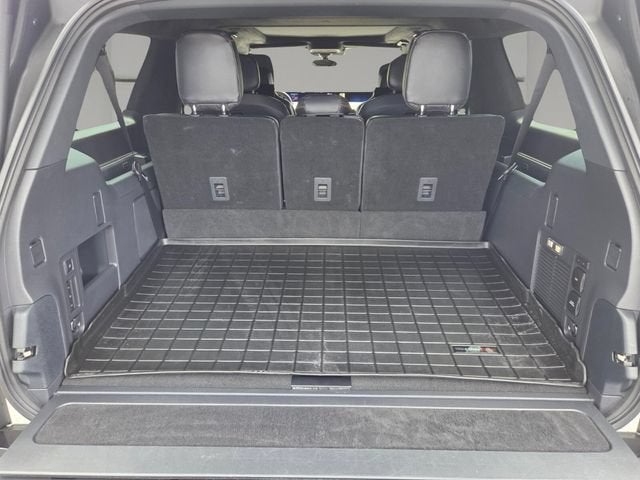 2025 Lincoln Navigator L Black Label