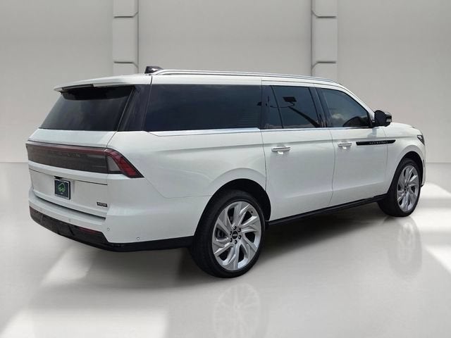 2025 Lincoln Navigator L Black Label