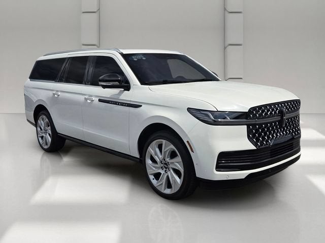 2025 Lincoln Navigator L Black Label
