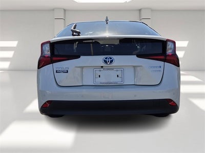 2019 Toyota Prius L Eco
