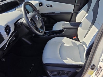 2019 Toyota Prius L Eco