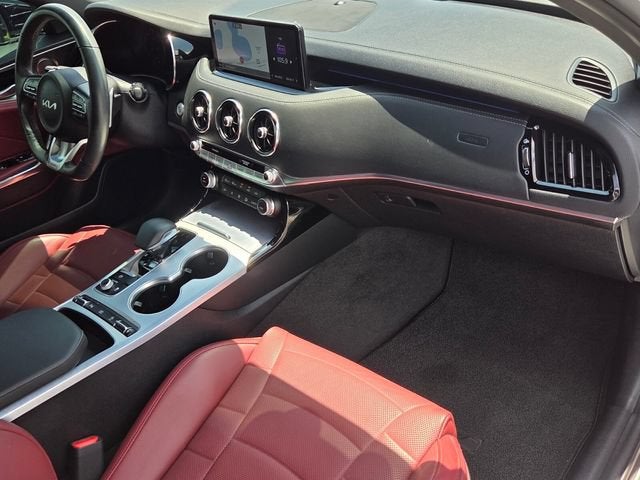 2022 Kia Stinger GT2