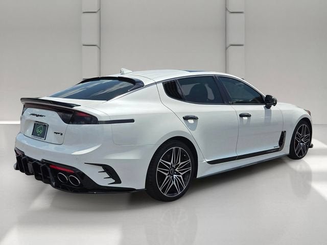 2022 Kia Stinger GT2