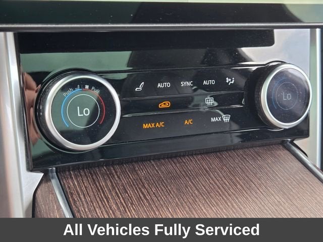 2023 Land Rover Range Rover SE