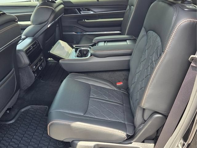 2024 Jeep Grand Wagoneer Series III Obsidian