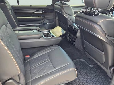 2024 Jeep Grand Wagoneer Series III Obsidian