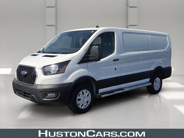2025 Ford Transit Cargo Van T-250 130" Low Rf 9070 GVWR RWD
