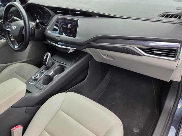 2020 Cadillac XT4 FWD Luxury