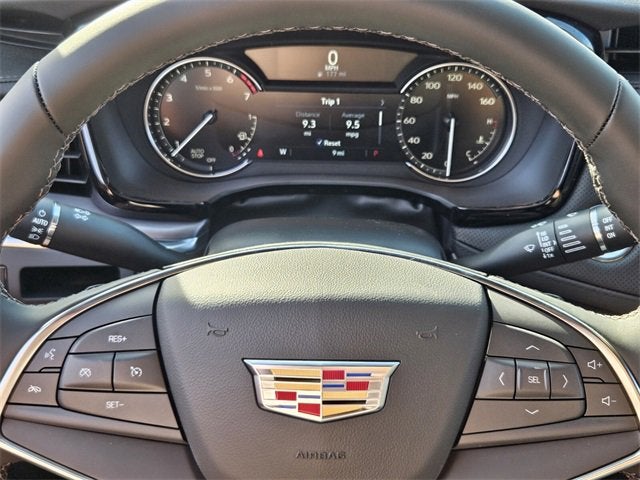 2026 Cadillac XT5 Luxury