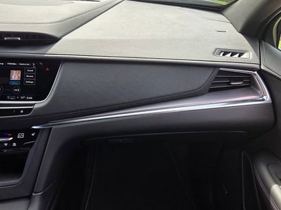 2024 Cadillac XT5 Luxury