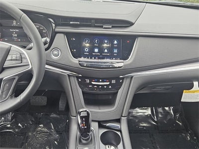 2026 Cadillac XT5 Luxury