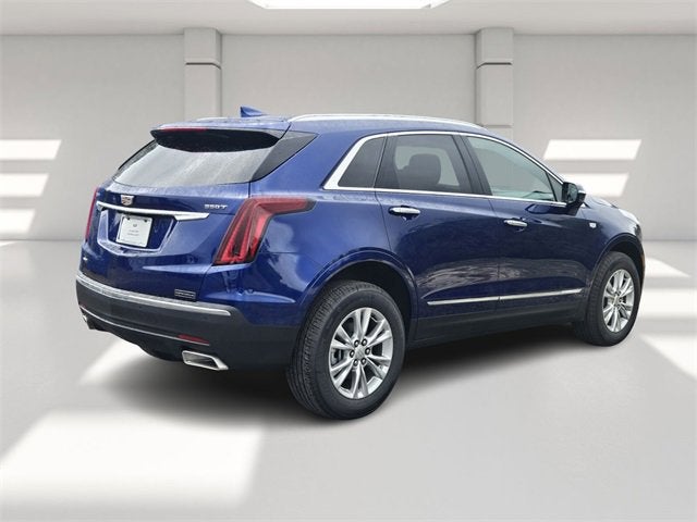 2026 Cadillac XT5 Luxury
