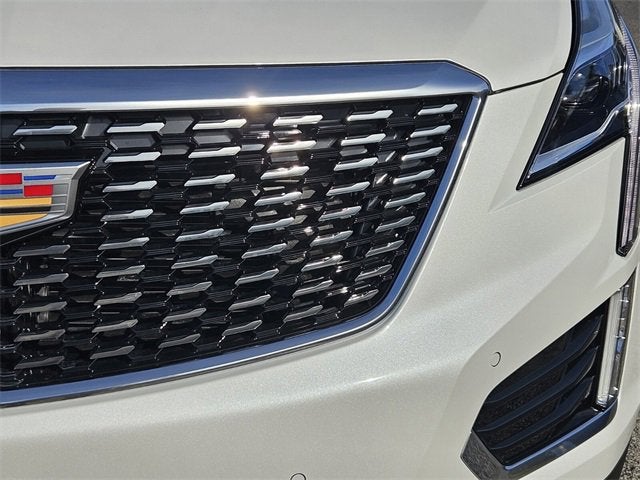 2025 Cadillac XT5 Luxury