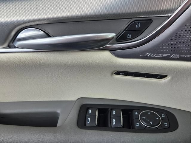 2023 Cadillac XT5 FWD Premium Luxury