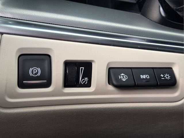 2023 Cadillac XT5 FWD Premium Luxury